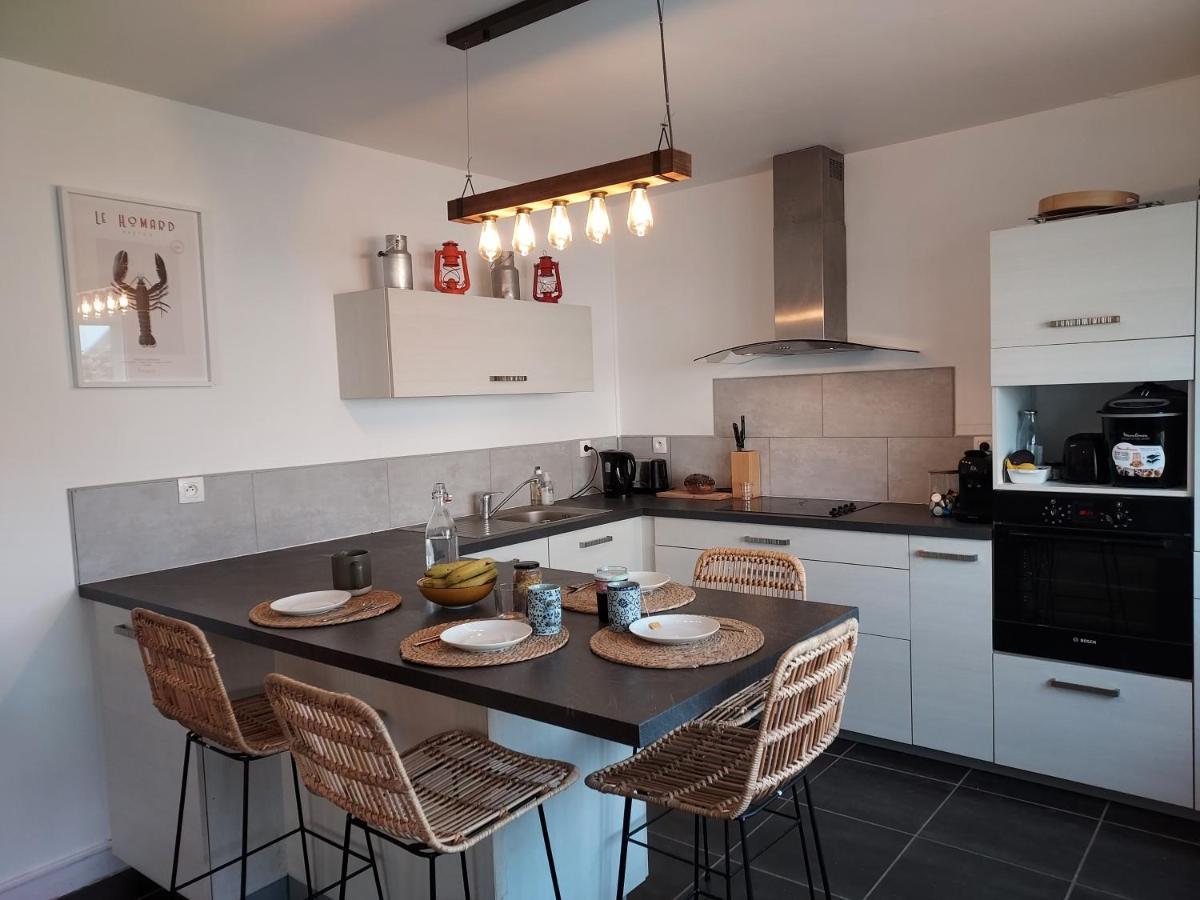 Maison Au Coeur Du Bourg, Plages A Pied Plougasnou Bagian luar foto
