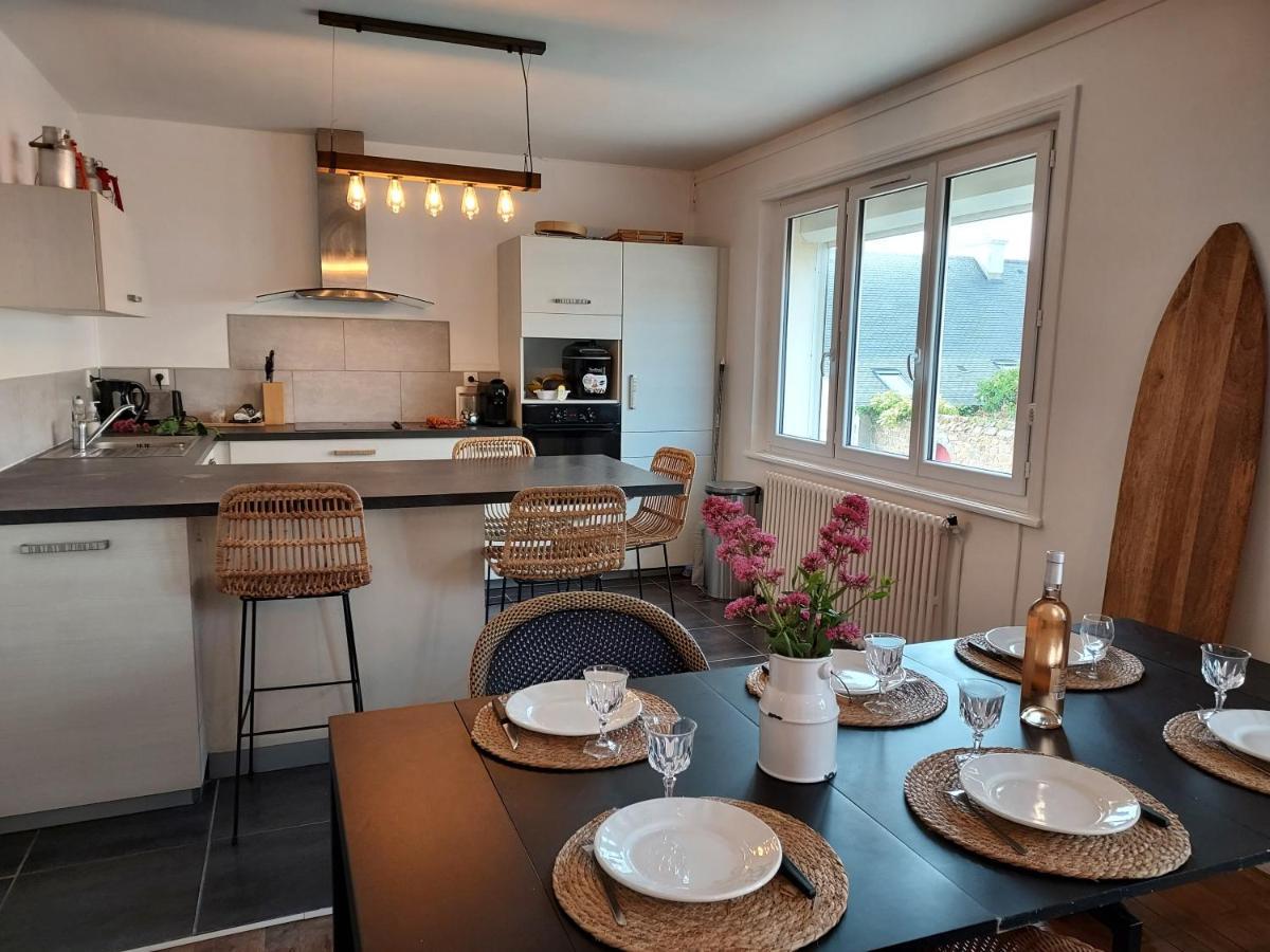 Maison Au Coeur Du Bourg, Plages A Pied Plougasnou Bagian luar foto